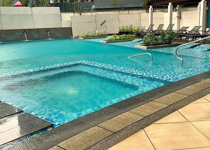 Elegant 1br Bgc 11p Uptown Parksuites T2 Apartment