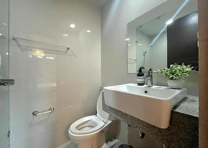 Elegant 1br Bgc 11p Uptown Parksuites T2 * Manila