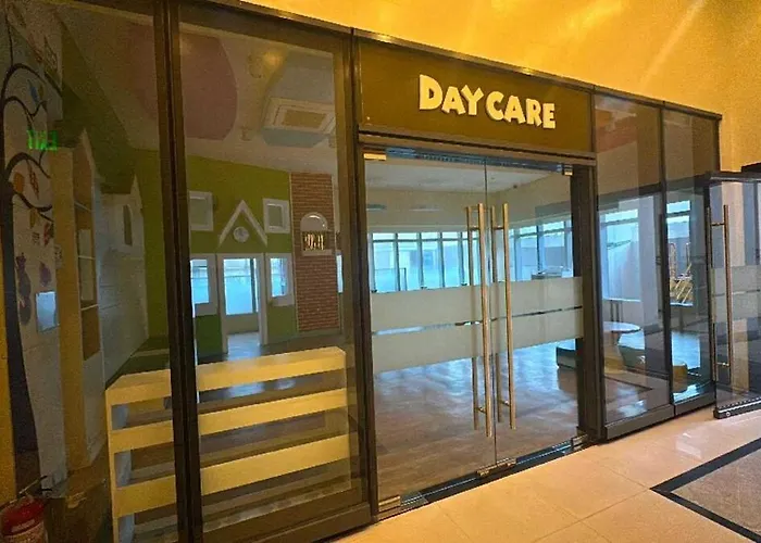 Elegant 1br Bgc 11p Uptown Parksuites T2 * Manila